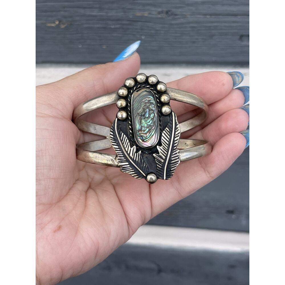 Vintage Navajo Sterling Silver Abalone Feather Cuff Bracelet HUGE Statement 37g - Picture 6 of 15